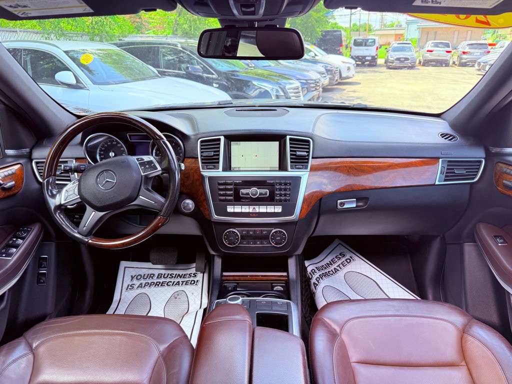 2014 Mercedes-Benz GL-Class Image 28