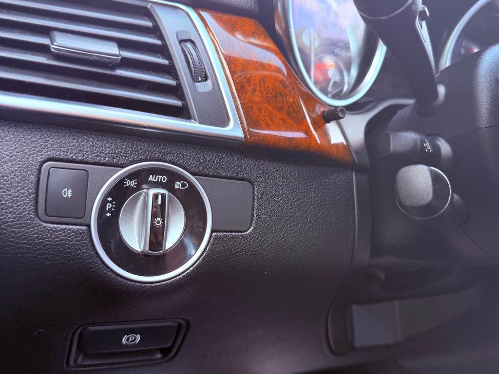 2014 Mercedes-Benz GL-Class Image 32
