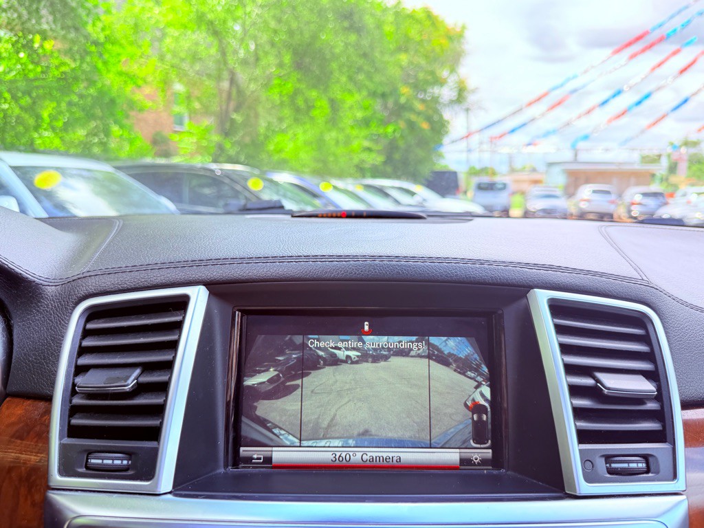 2014 Mercedes-Benz GL-Class Image 38