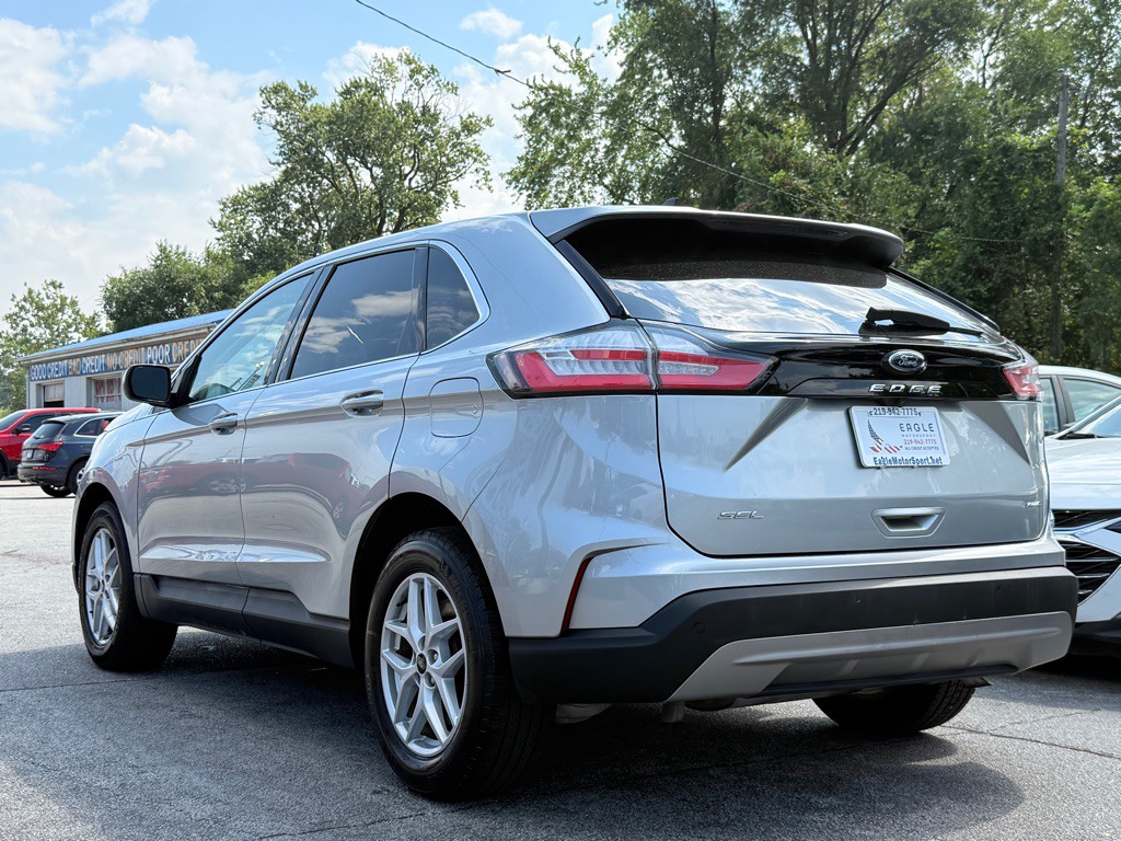 2023 Ford Edge Image 9