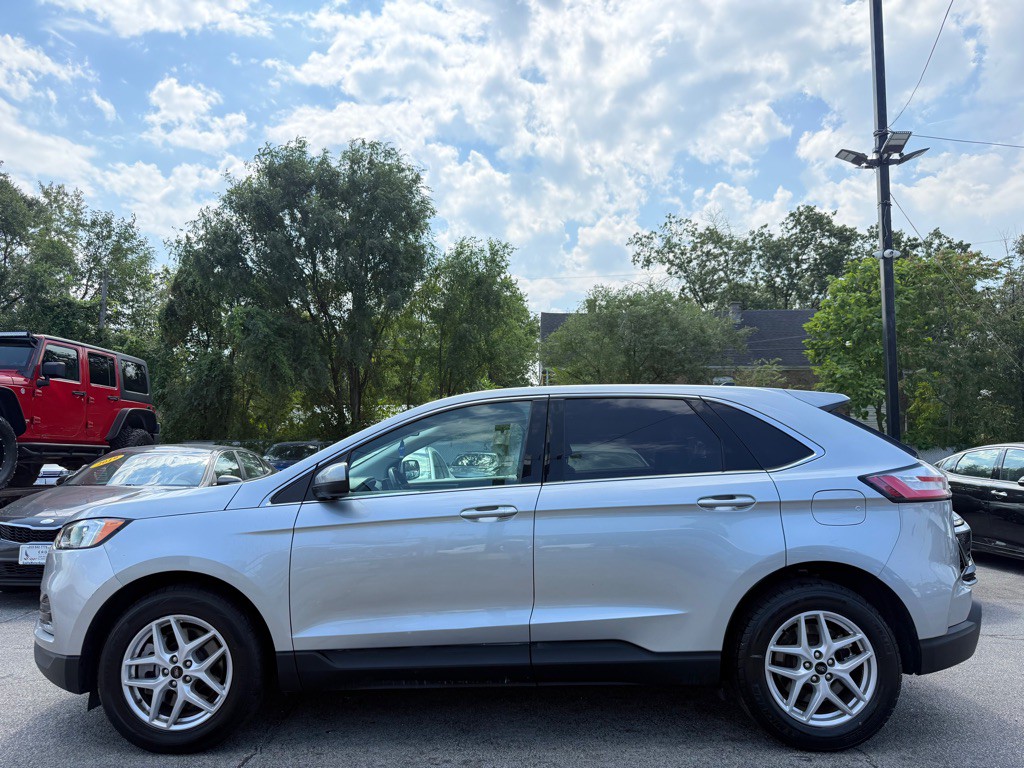 2023 Ford Edge Image 10