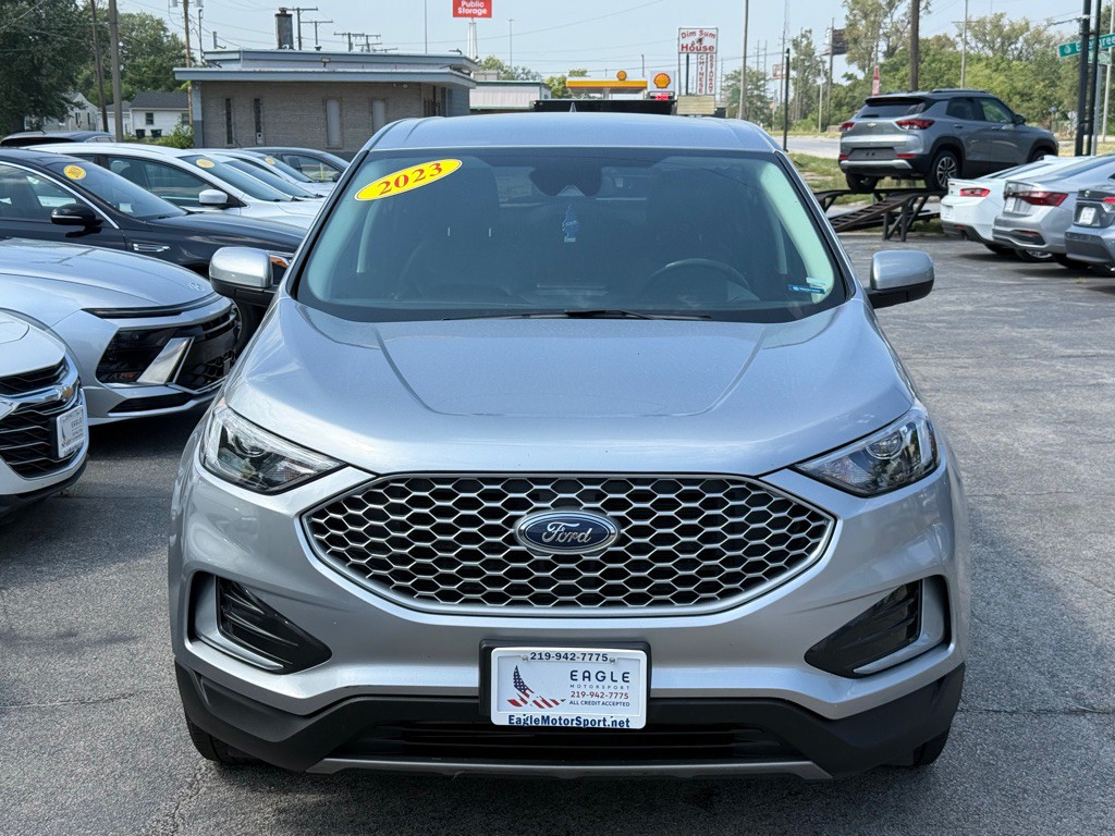2023 Ford Edge Image 13