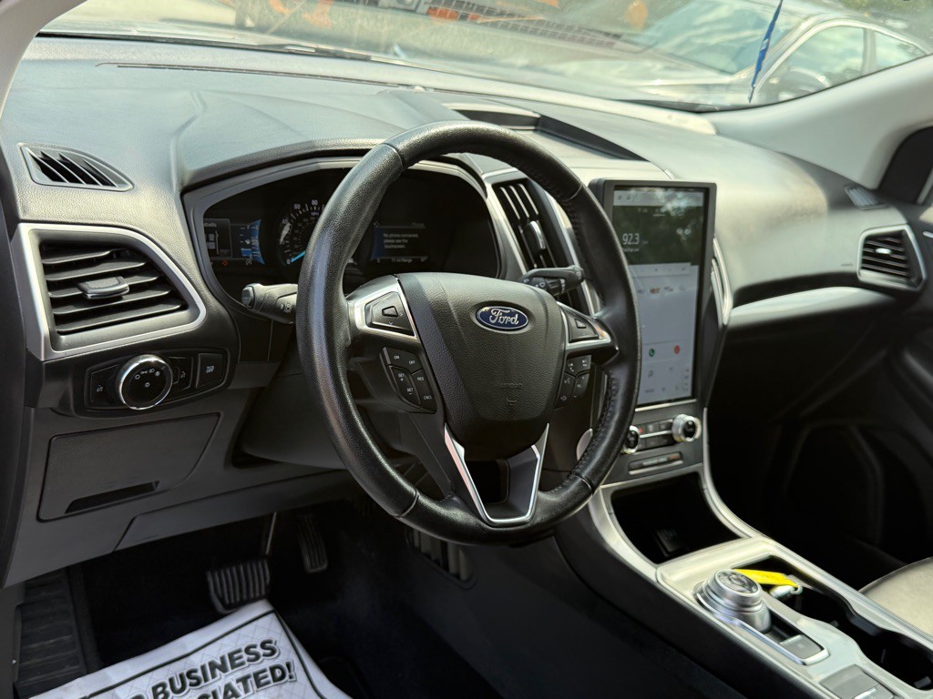2023 Ford Edge Image 15