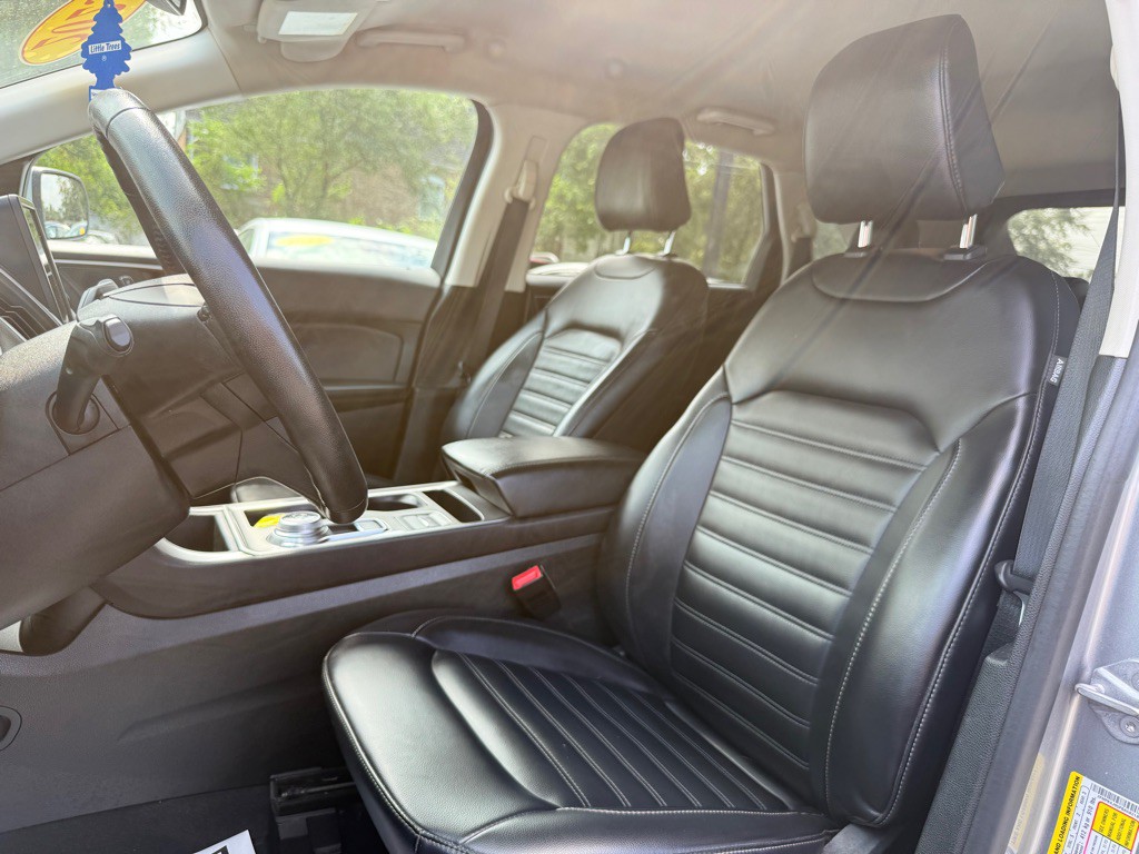 2023 Ford Edge Image 17