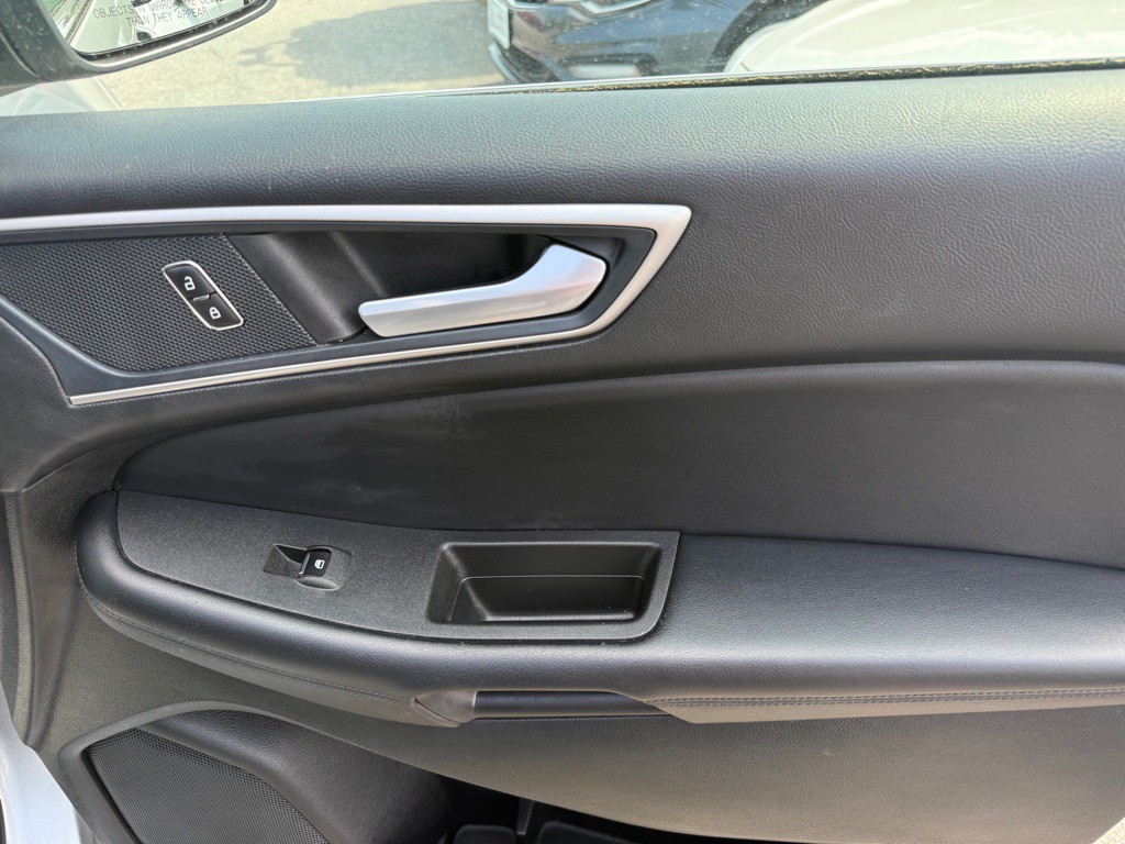 2023 Ford Edge Image 18