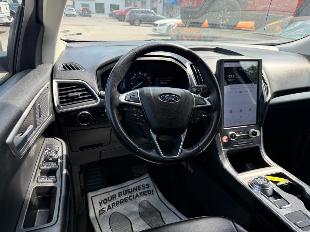 2023 Ford Edge Image 23