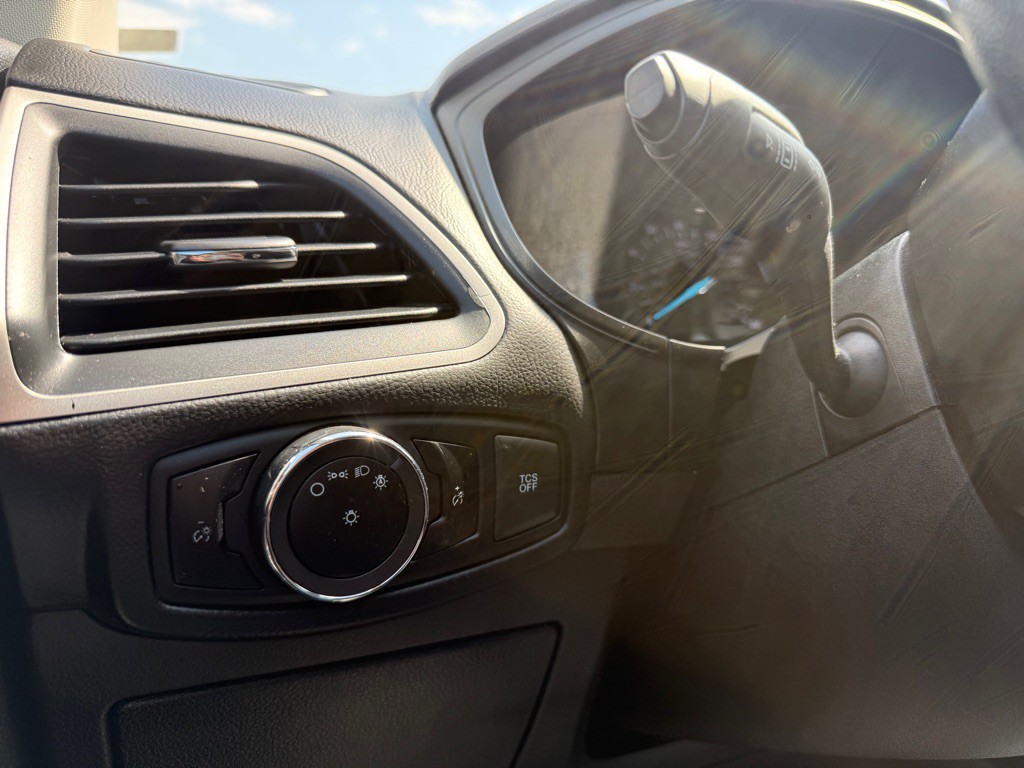 2023 Ford Edge Image 26