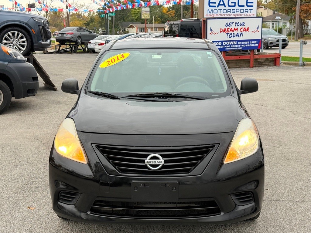 2014 Nissan Versa Image 12