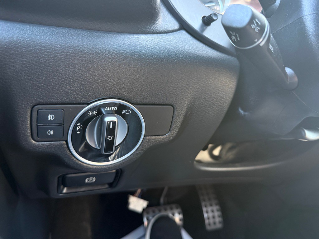 2018 INFINITI QX30 Image 22