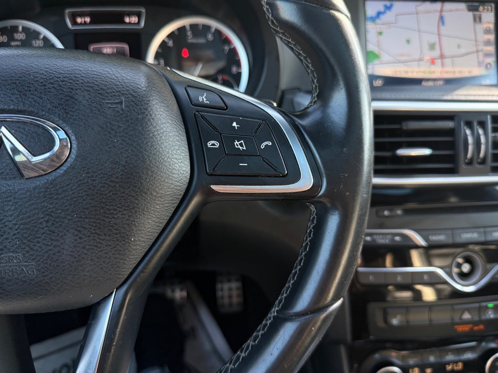 2018 INFINITI QX30 Image 24