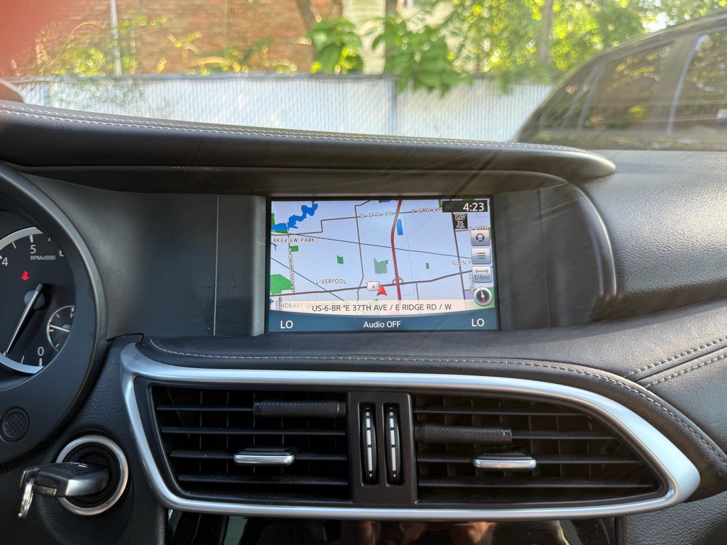 2018 INFINITI QX30 Image 26