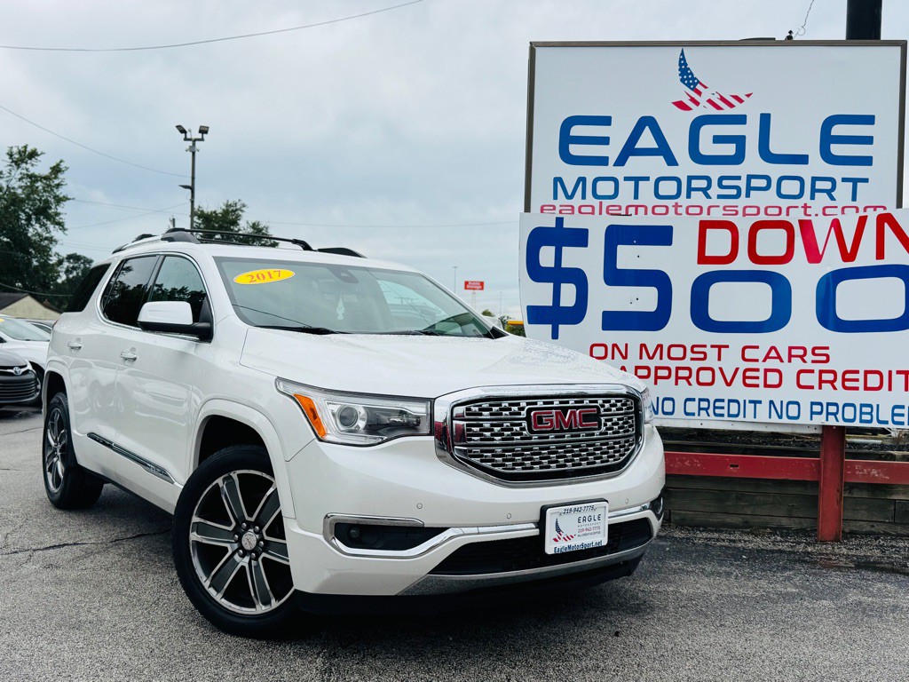 2017 GMC Acadia Image 2