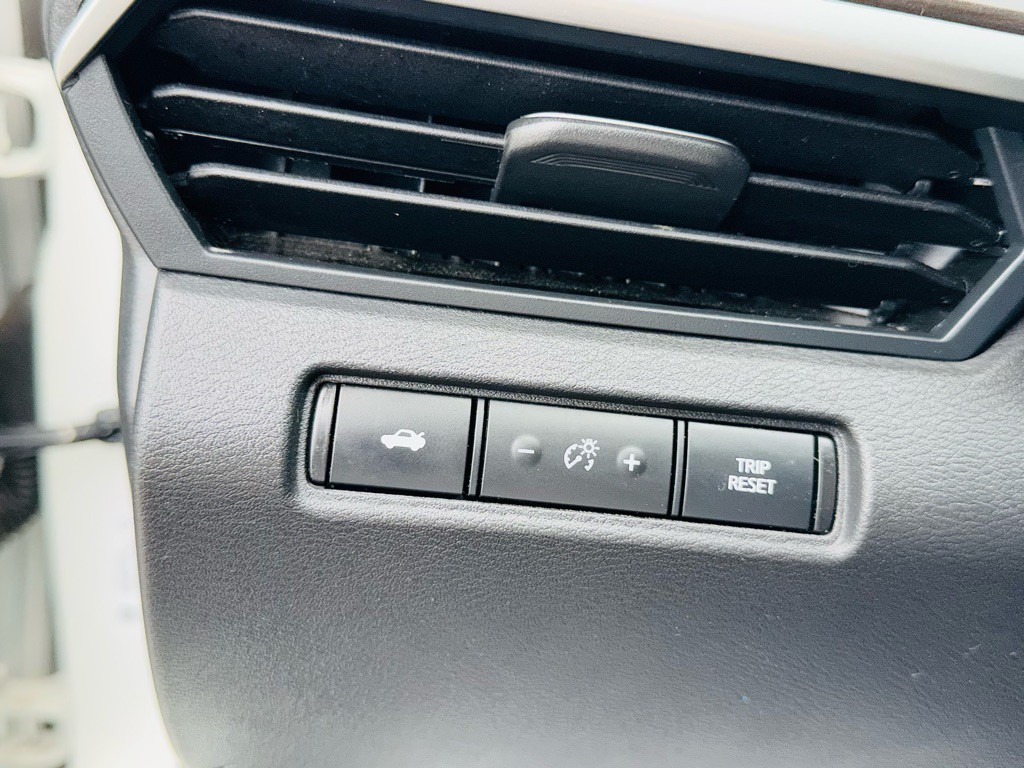 2025 Nissan Altima Image 21