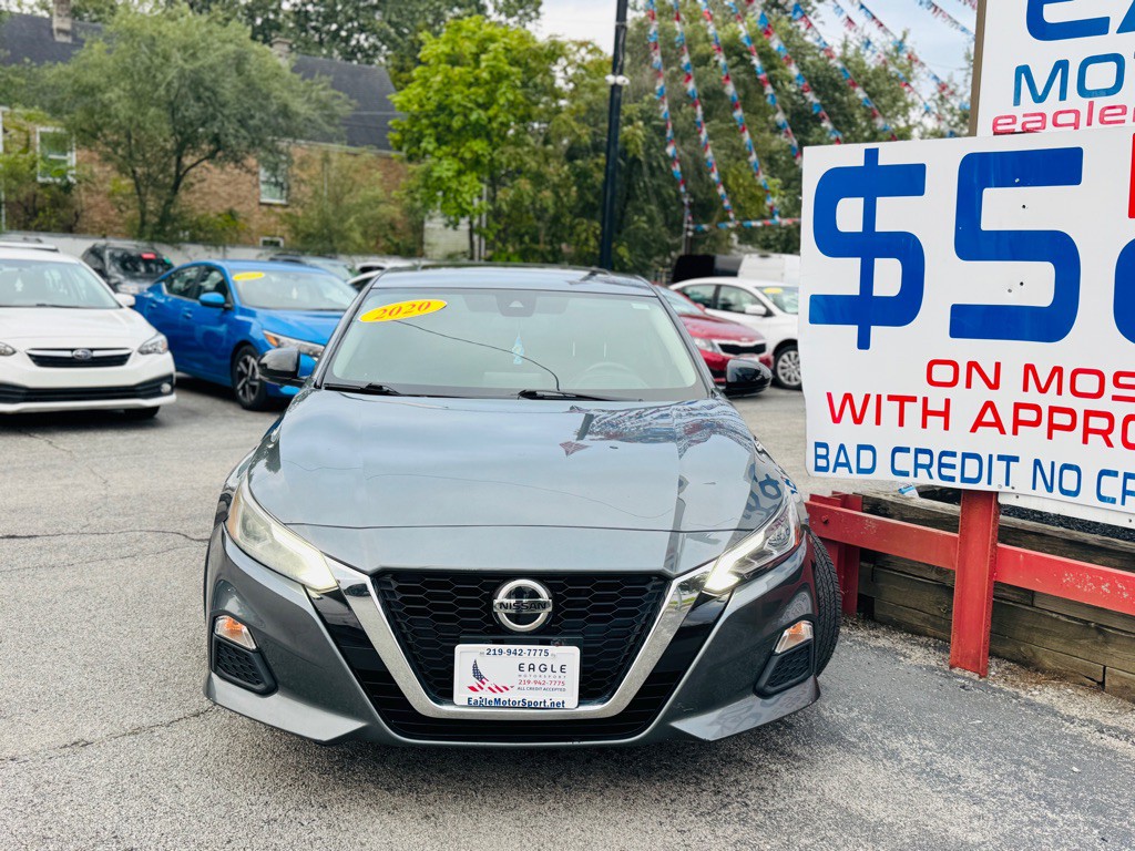 2020 Nissan Altima Image 7