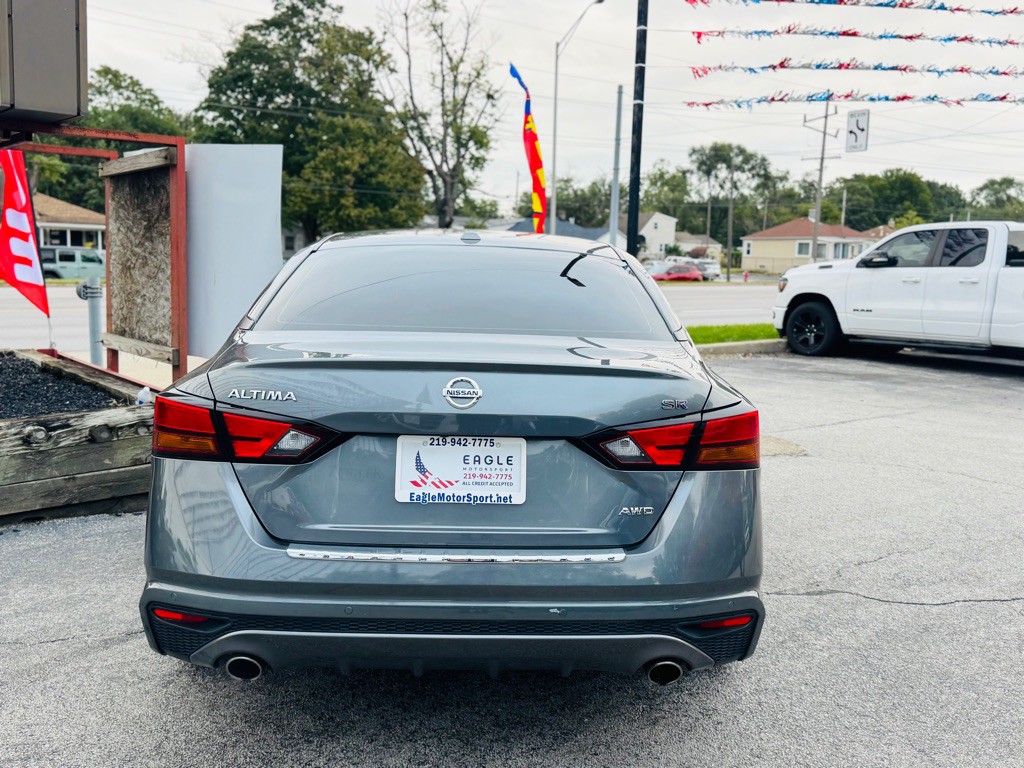 2020 Nissan Altima Image 13