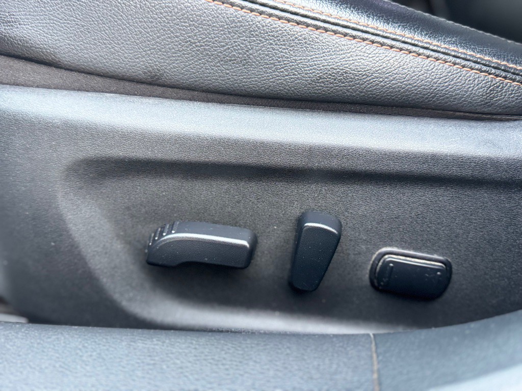 2020 Nissan Altima Image 25