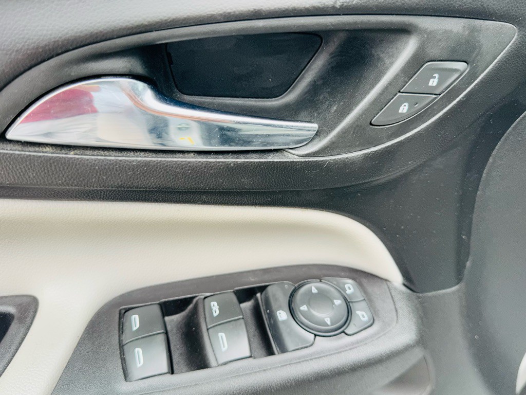 2019 Chevrolet Equinox Image 16