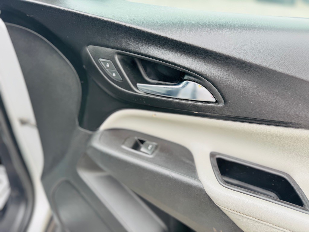 2019 Chevrolet Equinox Image 28