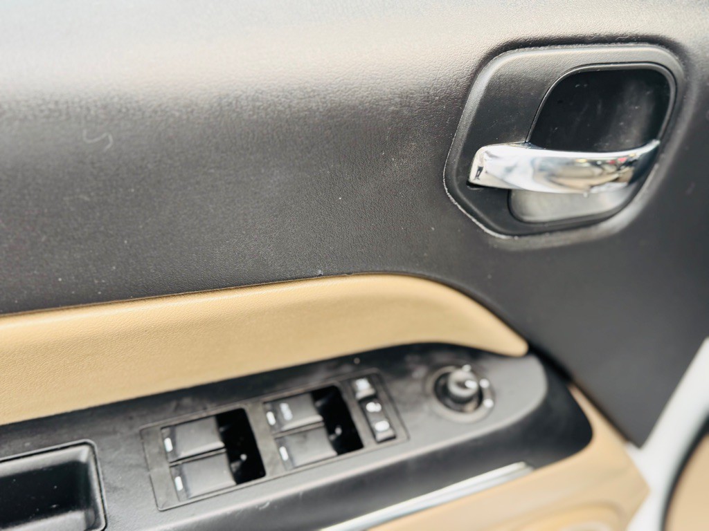 2014 Jeep Patriot Image 17