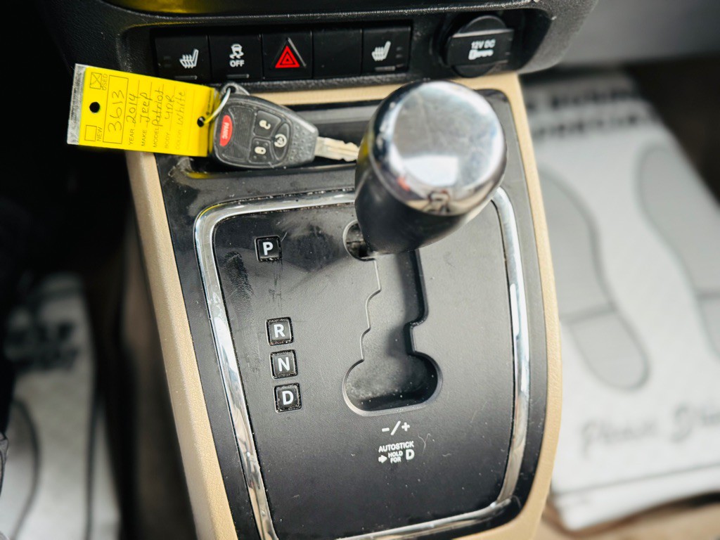 2014 Jeep Patriot Image 32