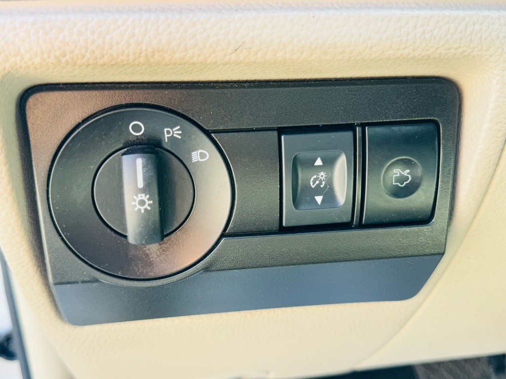 2012 Ford Fusion Image 18