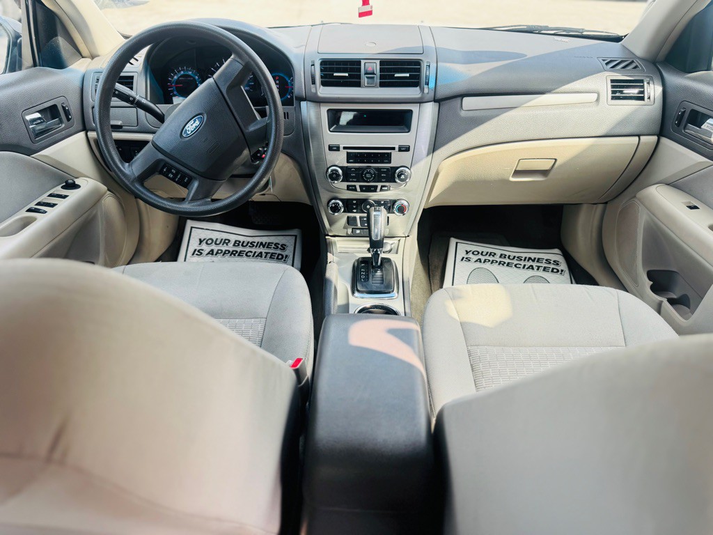 2012 Ford Fusion Image 28