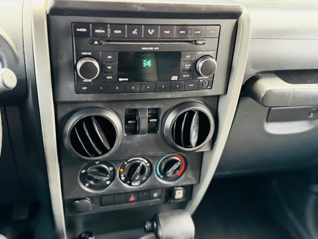 2007 Jeep Wrangler Image 17