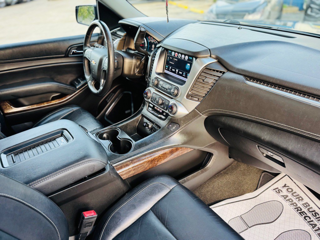 2017 Chevrolet Tahoe Image 30