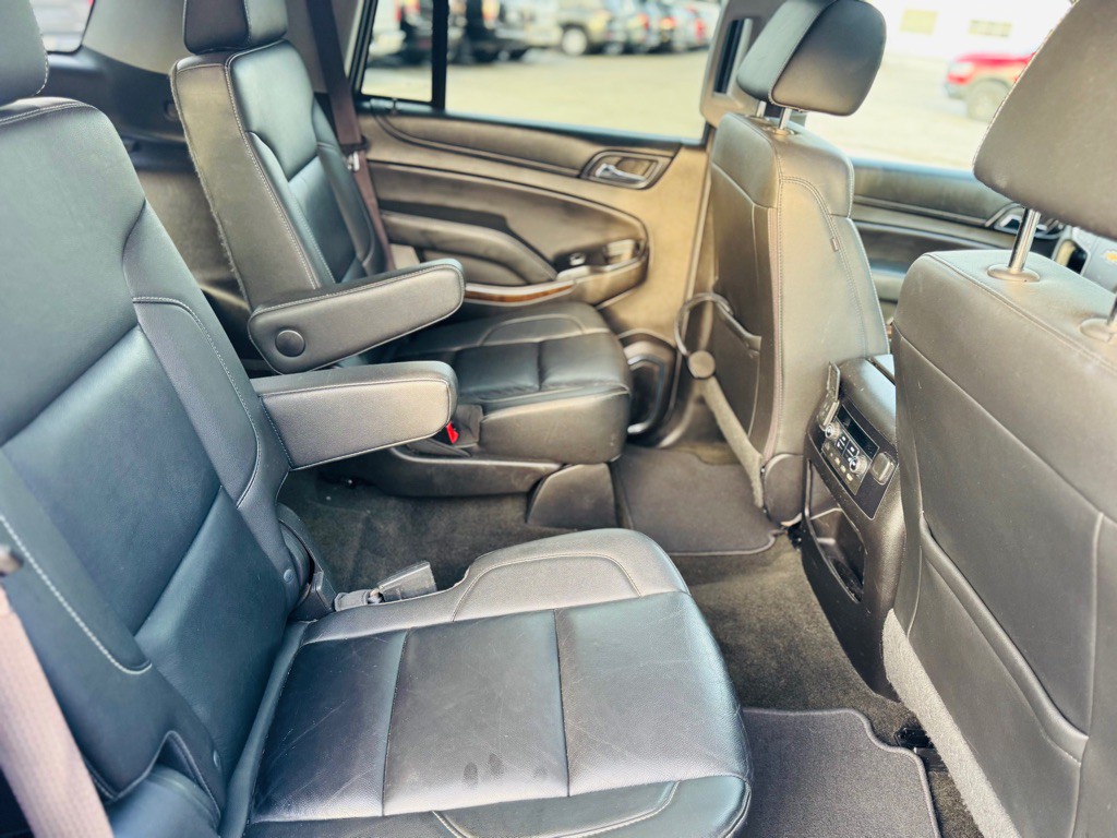 2017 Chevrolet Tahoe Image 31
