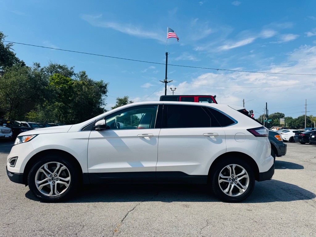 2017 Ford Edge Image 10