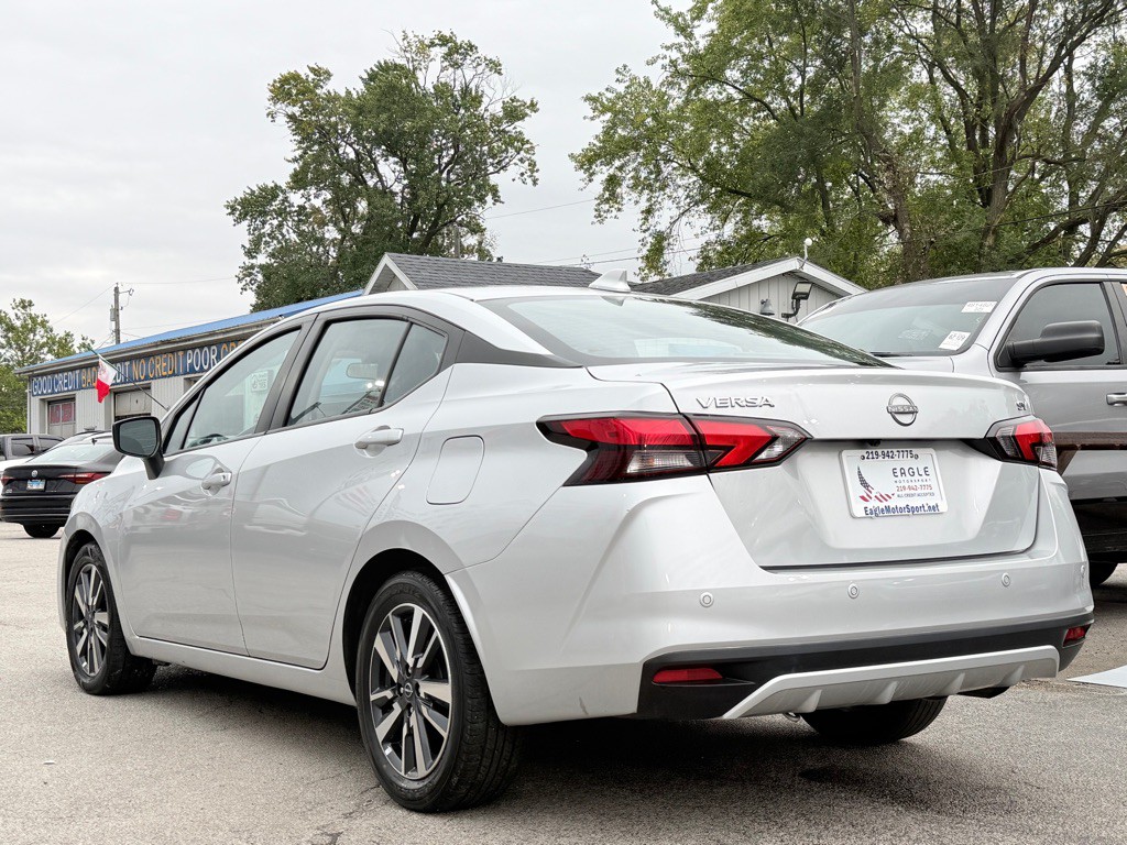 2023 Nissan Versa Image 8