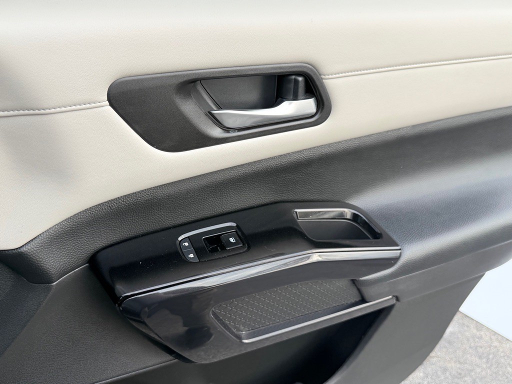 2022 Nissan Pathfinder Image 18