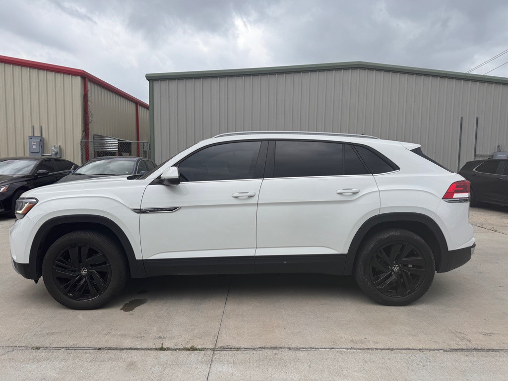 2022 Volkswagen Atlas Cross Spo Image 9