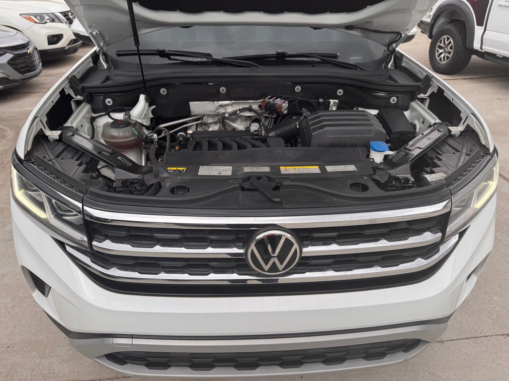 2022 Volkswagen Atlas Cross Spo Image 21