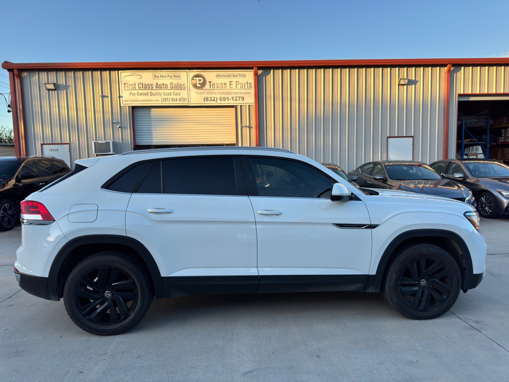 2022 Volkswagen Atlas Cross Spo Image 5