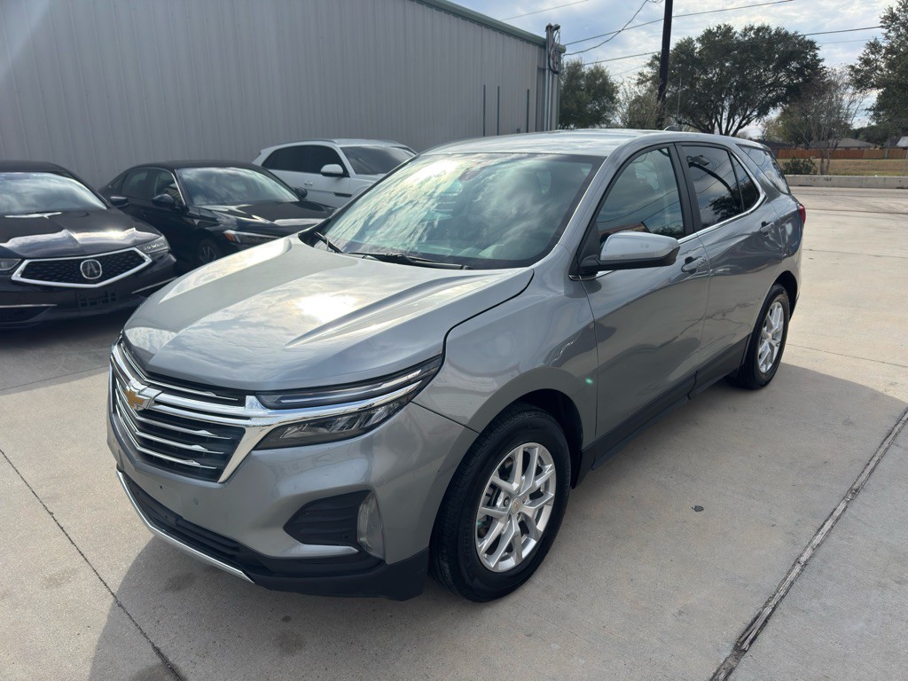 2024 Chevrolet Equinox Image 2