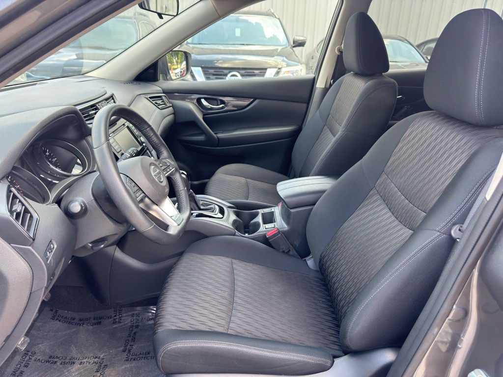 2018 Nissan Rogue Image 13