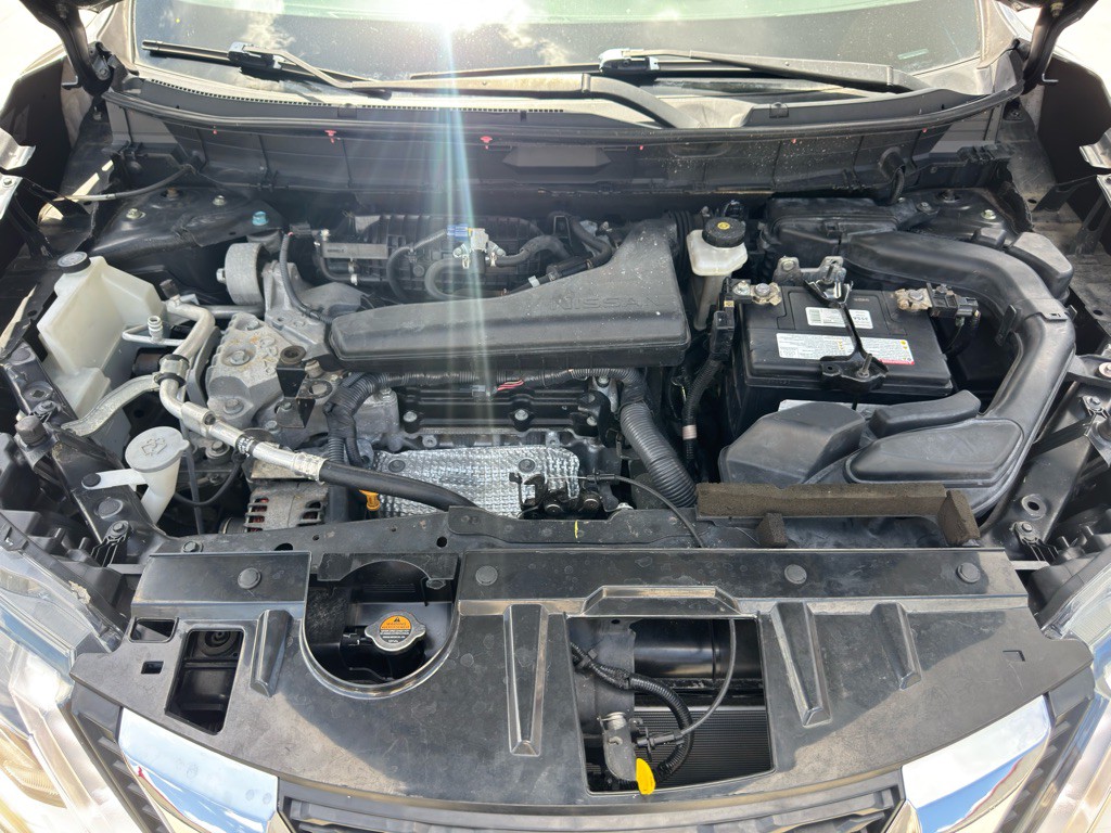 2018 Nissan Rogue Image 25