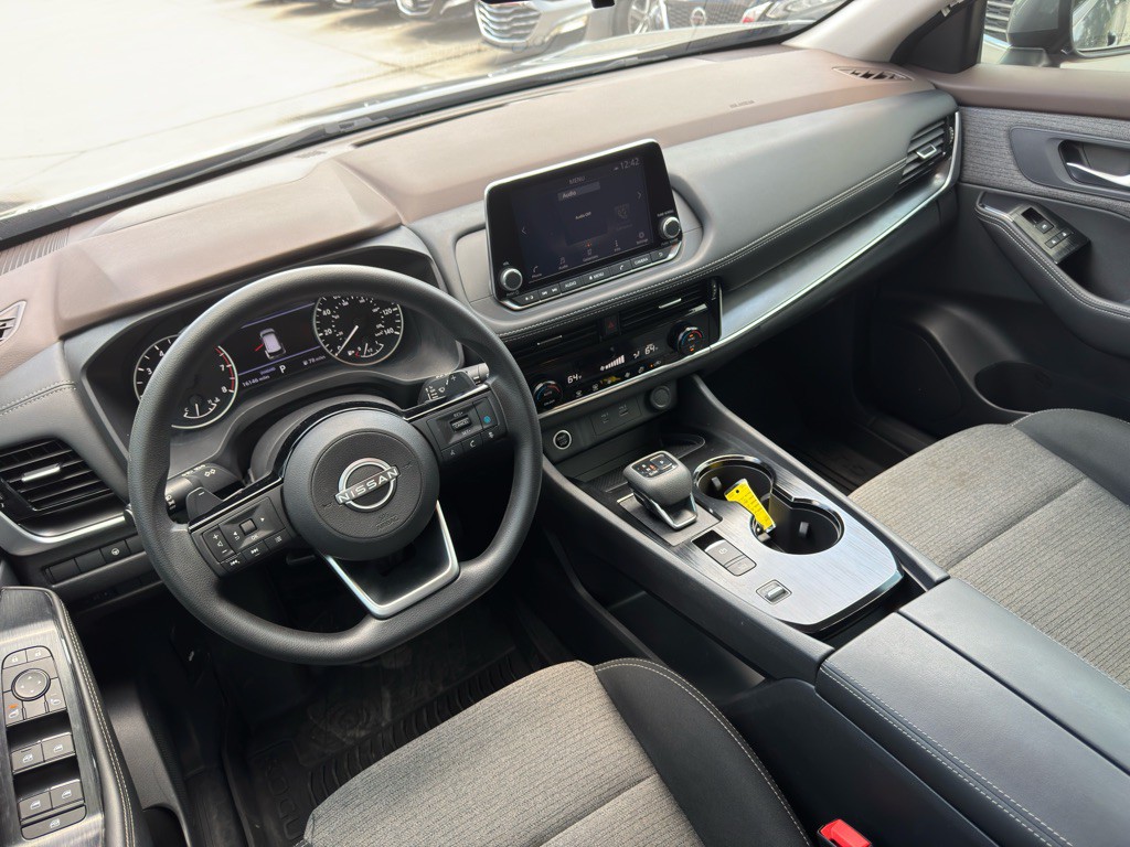 2022 Nissan Rogue Image 12