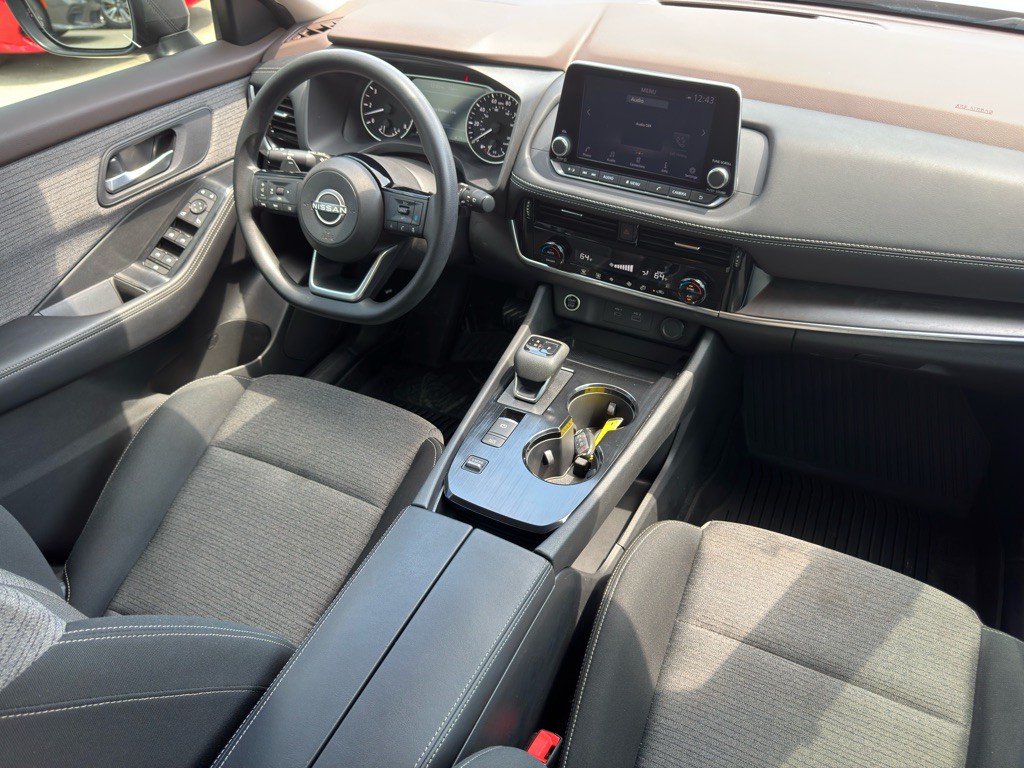 2022 Nissan Rogue Image 19