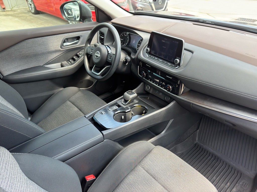 2022 Nissan Rogue Image 21