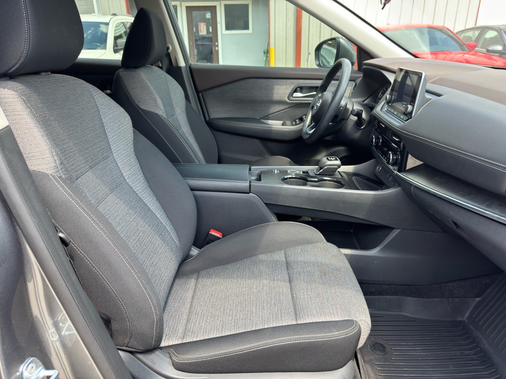 2022 Nissan Rogue Image 22