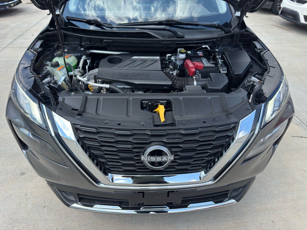 2022 Nissan Rogue Image 25