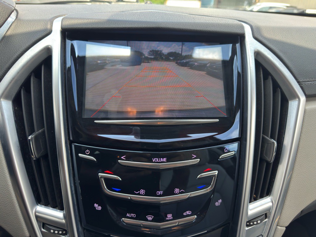 2016 Cadillac SRX Image 9