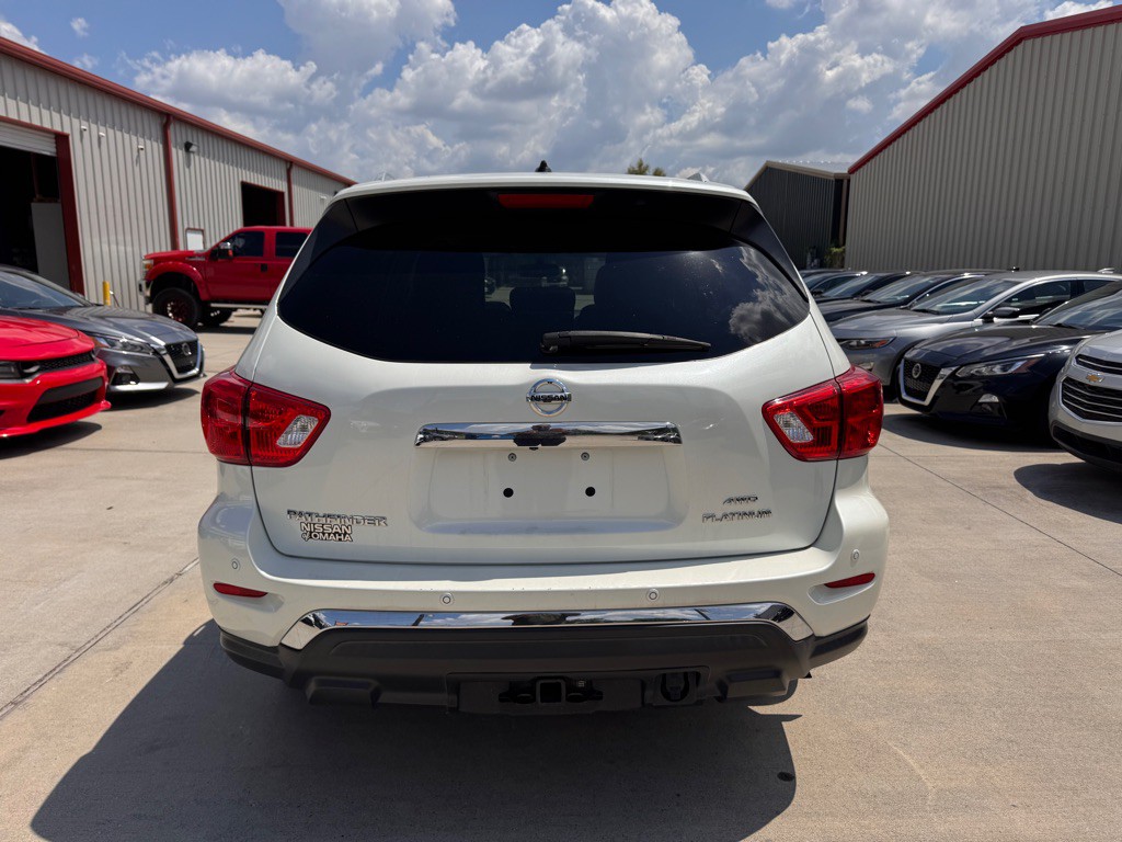 2017 Nissan Pathfinder Image 7