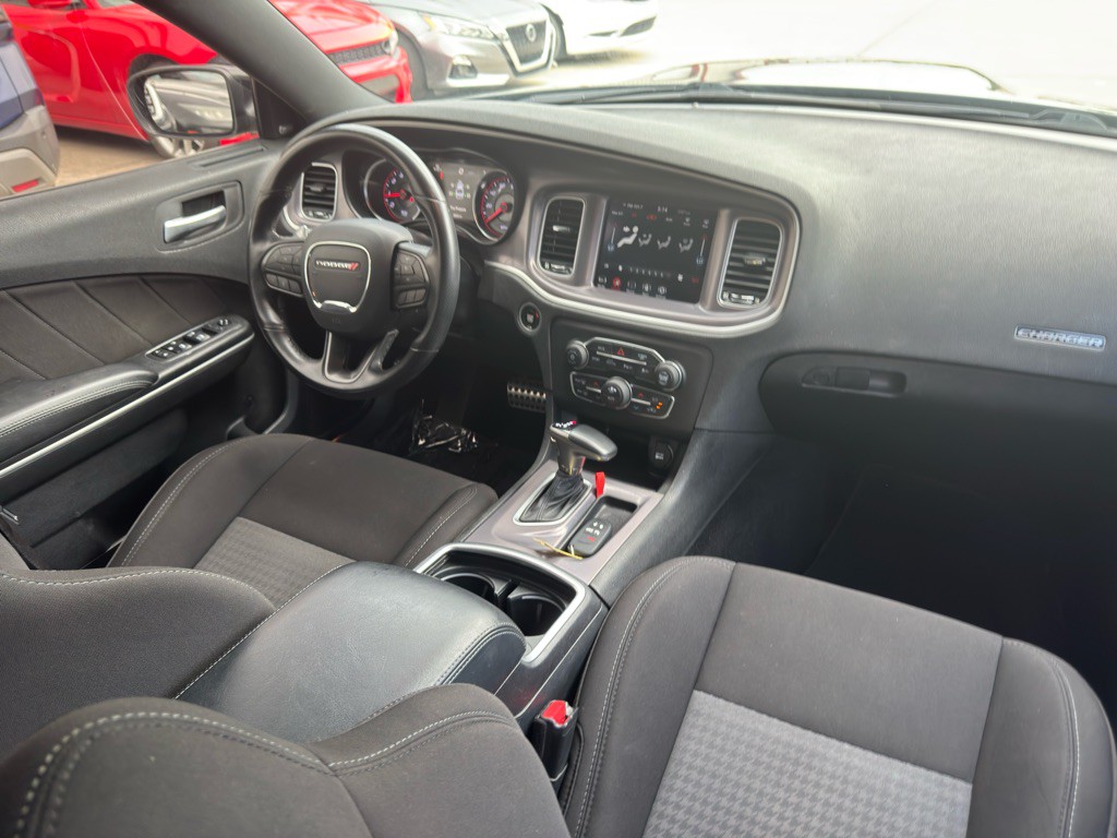 2020 Dodge Charger Image 17