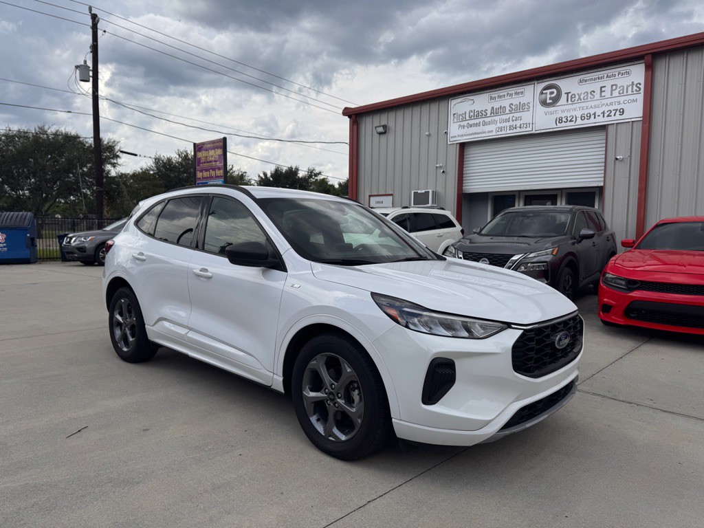 2023 Ford Escape Image 4