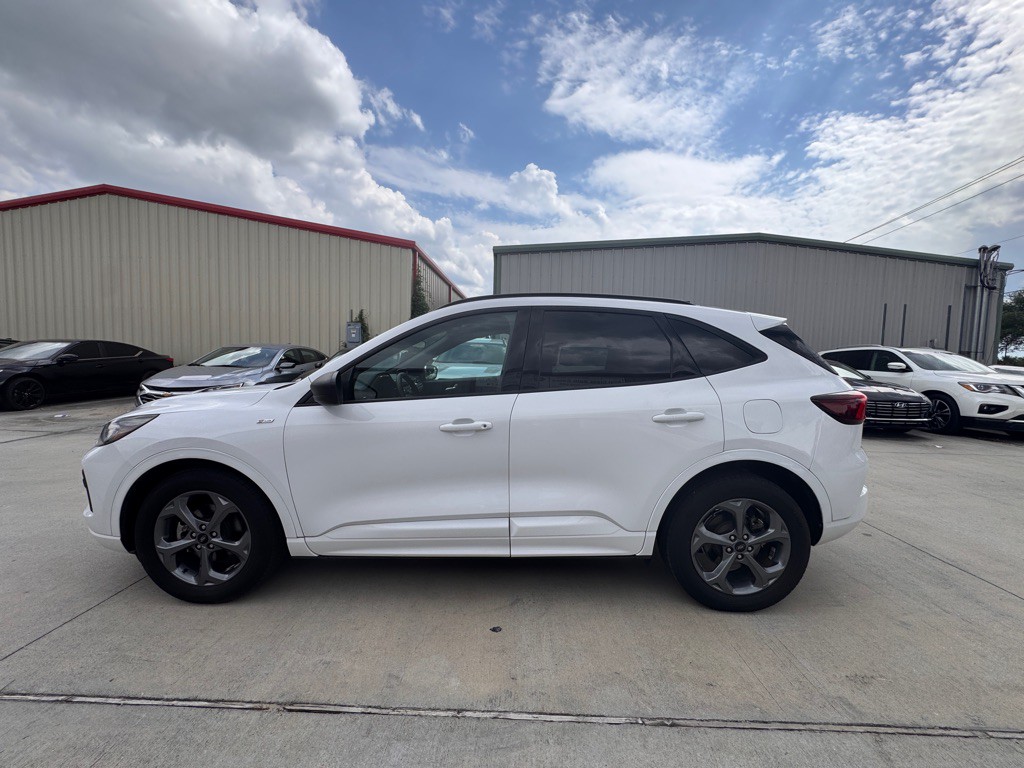 2023 Ford Escape Image 9