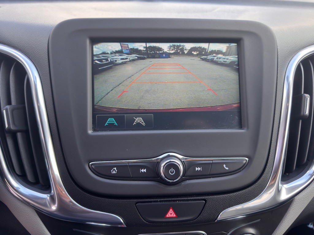 2018 Chevrolet Equinox Image 8