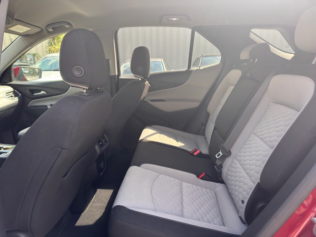 2018 Chevrolet Equinox Image 11